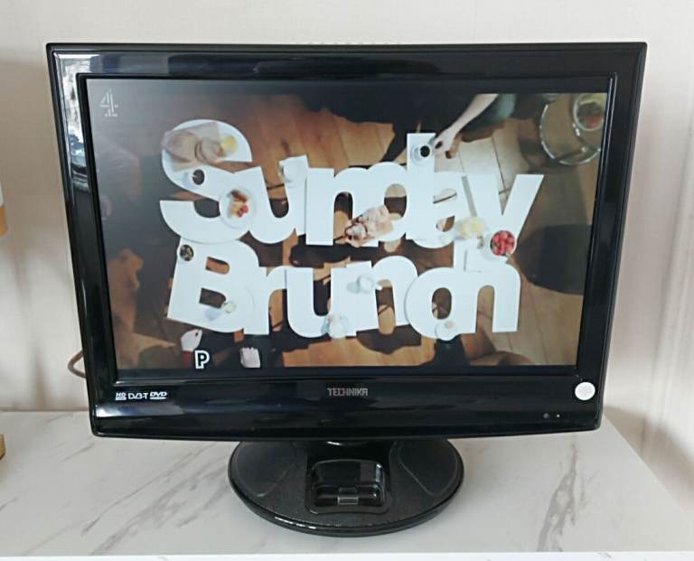 Technika TV, 22 Inch Screen