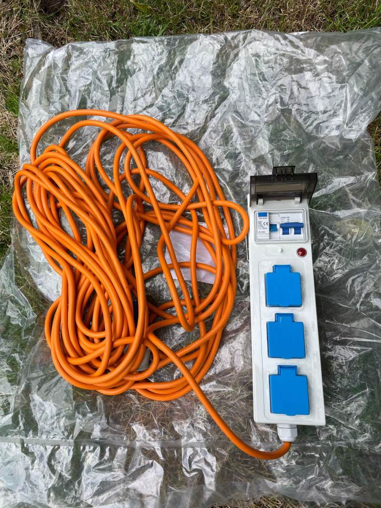Electric Hook Up Lead