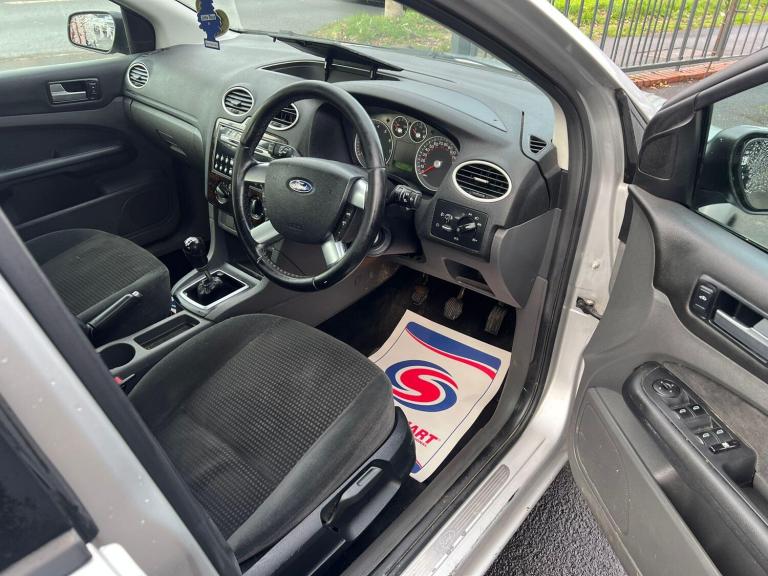 2007 Ford Focus 1.6 Ghia 5dr HATCHBACK PETROL Manual
