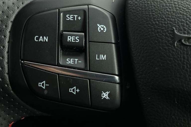 2023 Ford Focus 1.0 EcoBoost Hybrid mHEV 155 ST-Line X 5dr Auto, SYNC4 TOUCHSCREEN NAVIGATI Estat...