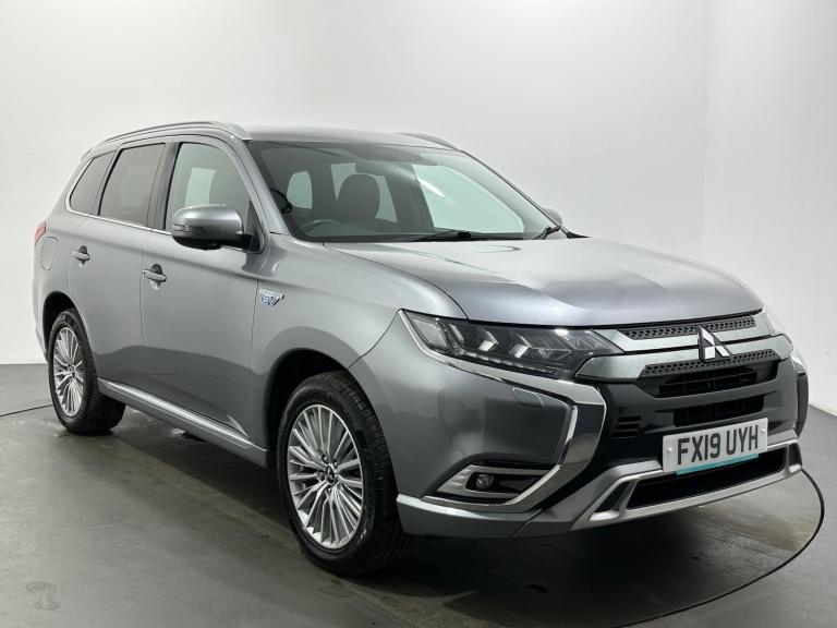 2019 Mitsubishi Outlander 2.4h TwinMotor 13.8kWh 4h CVT 4WD Euro 6 (s/s) 5dr ESTATE Petrol/Electr...