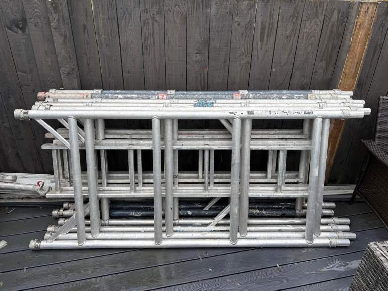 Large amount of Boss Scaffolding 