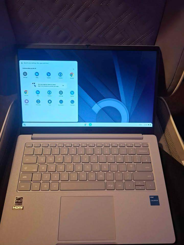 ASUS CHROMEBOOK 2025 model with case 