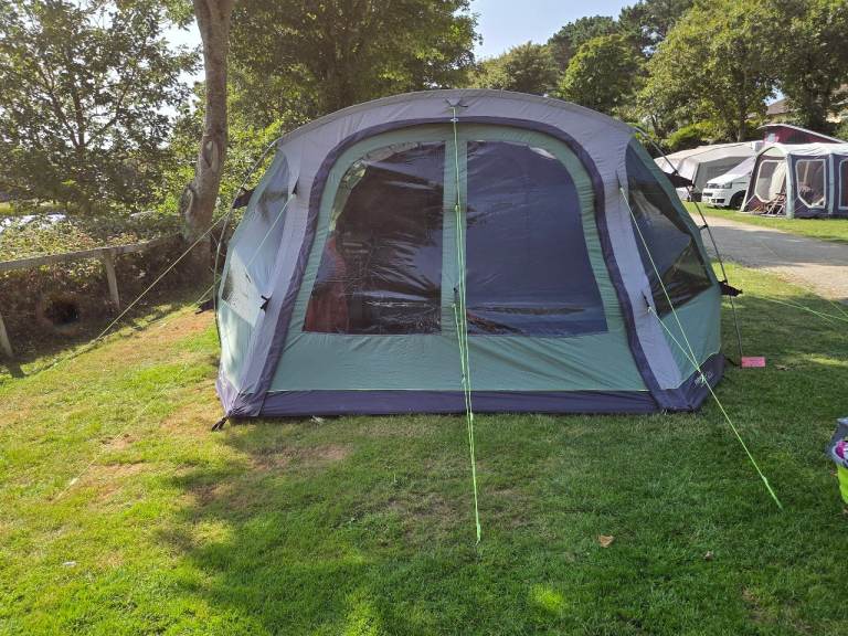 Outlook Collingwood 6 person tent plus various accessories