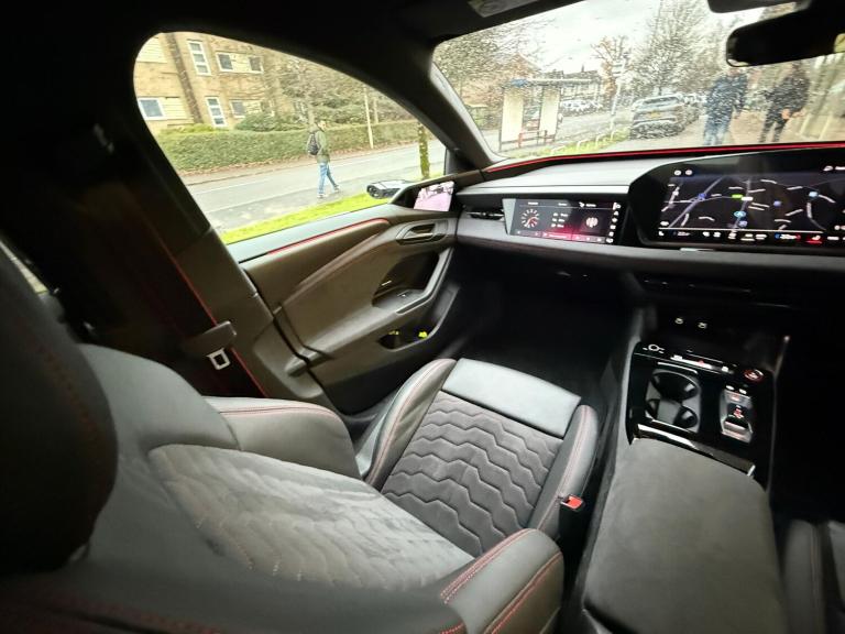 2025 Audi A6 370kW S6 Quattro 100kWh Launch Edition 5dr Auto ESTATE ELECTRIC Automatic