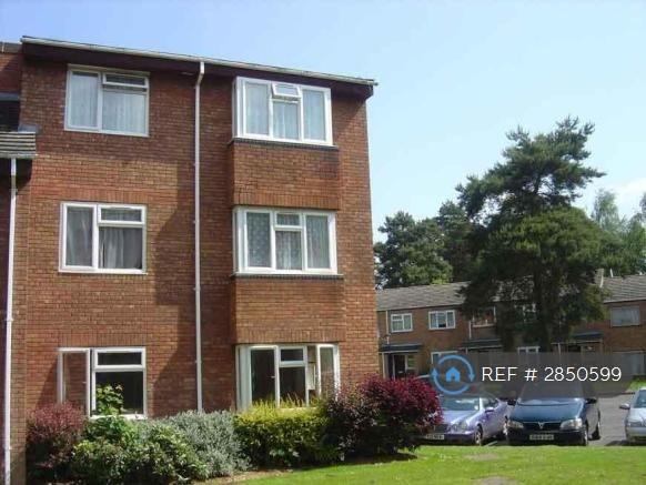 1 bedroom flat in Liddell Way, Ascot, SL5 (1 bed) (#2850599)