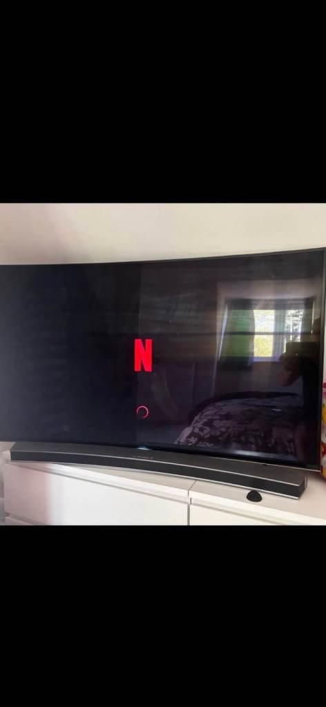 Samsung 55" smart tv