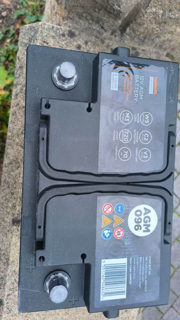 12 volts AGM battery Star stop