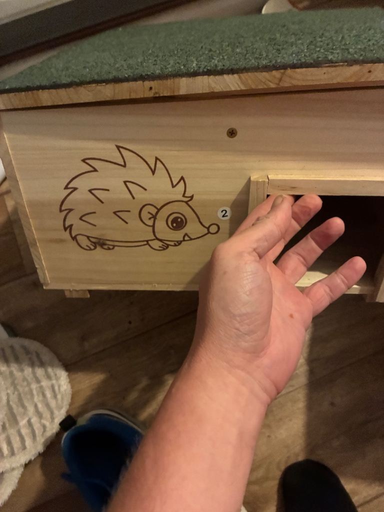 Now ten each new hegehog house bird table ten each 