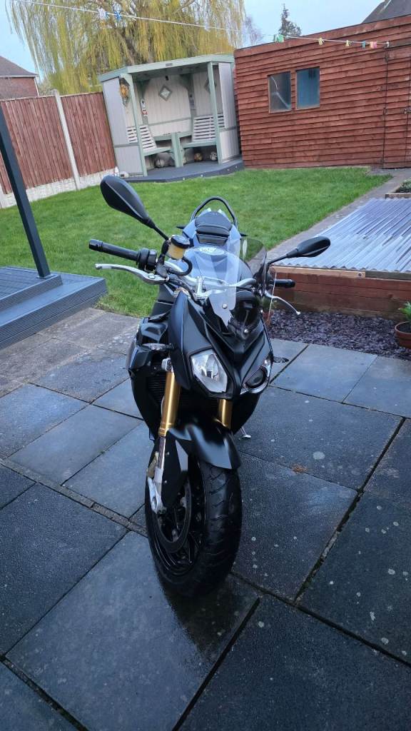 2015 BMW S1000R Sport