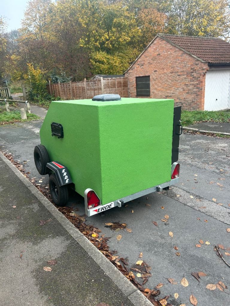 Teardrop camper/ pod 