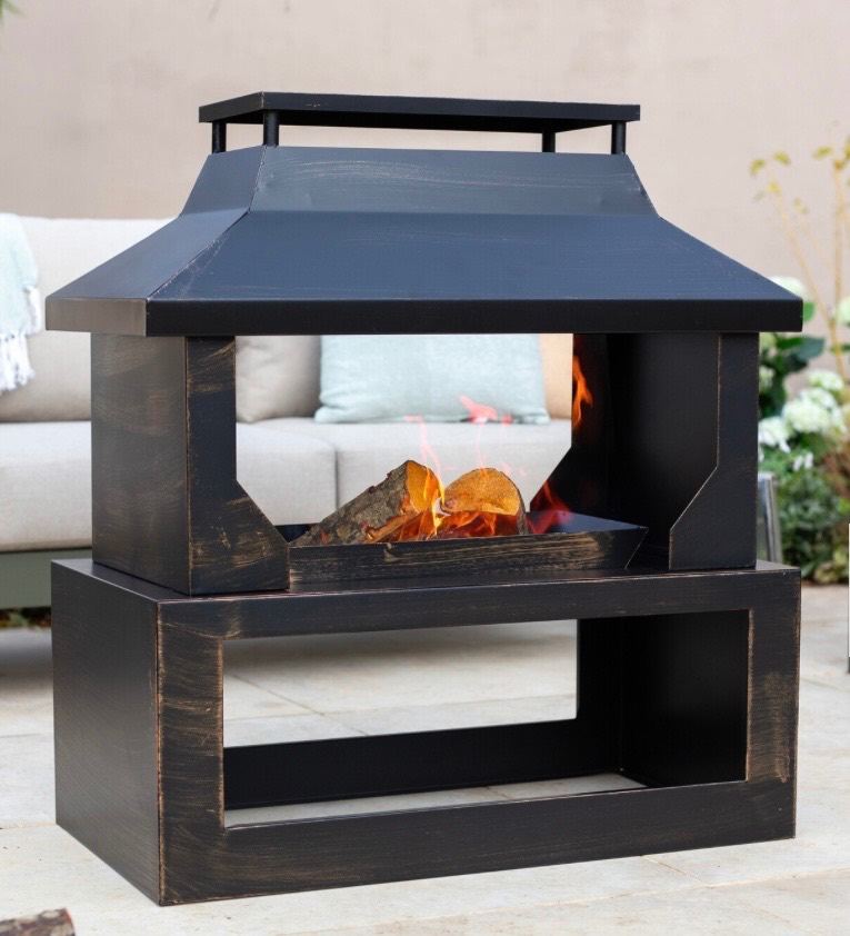 New Fuego Outdoor Fireplace - Studio Brand, Boxed