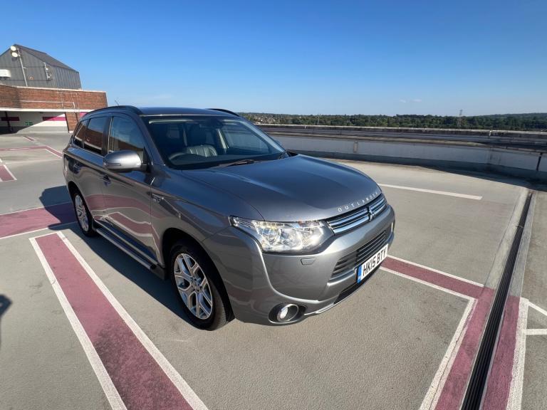 2015 Mitsubishi Outlander 2.0 PHEV GX5hs 5dr Auto ESTATE Petrol/Electric Hybrid Automatic