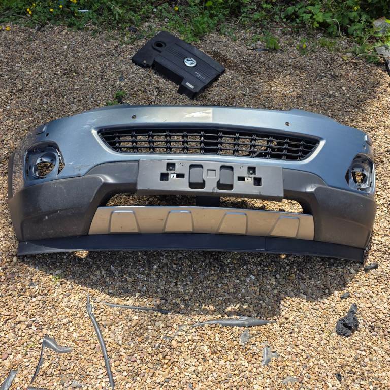 Vauxhall antara 2010-2016 front bumper grey gje c105 colour 