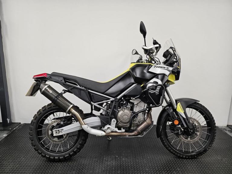 APRILIA TUAREG 660 ** BARKBUSTERS - FUEL EXHAUST - 12 MONTH MOT **