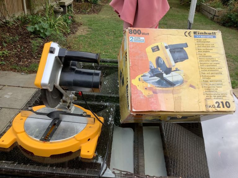 Electric Mitre and Circular saw