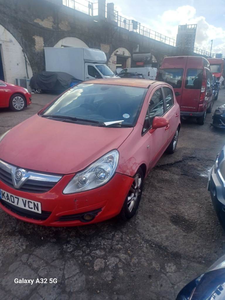 Vauxhall corsa bon runner breaking 