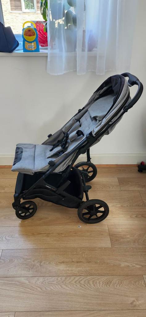 Inglesina Maior Stroller with Rain Cover – Grey, Good Condition
