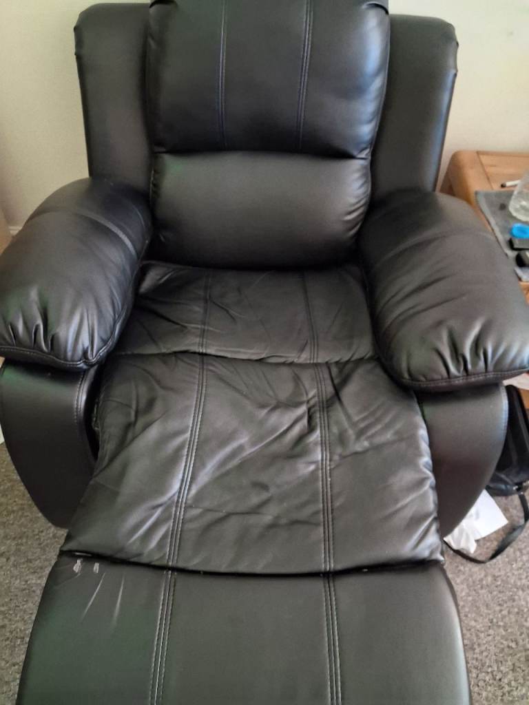 Recliner chair