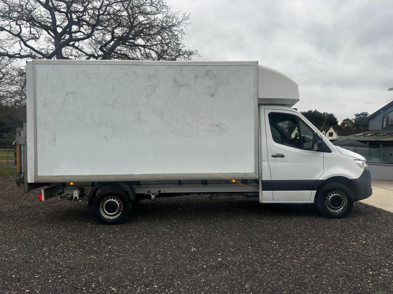2020 Mercedes-Benz Sprinter 3.5t LUTON WITH TAILIFT Luton Diesel Manual