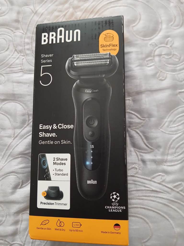 Braun Electric Shaver