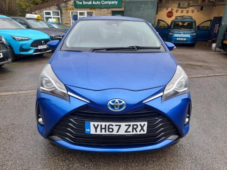 Toyota Yaris VVT-I ICON TECH +nav + camera, AUTO, 2 OWNERS, BLUE