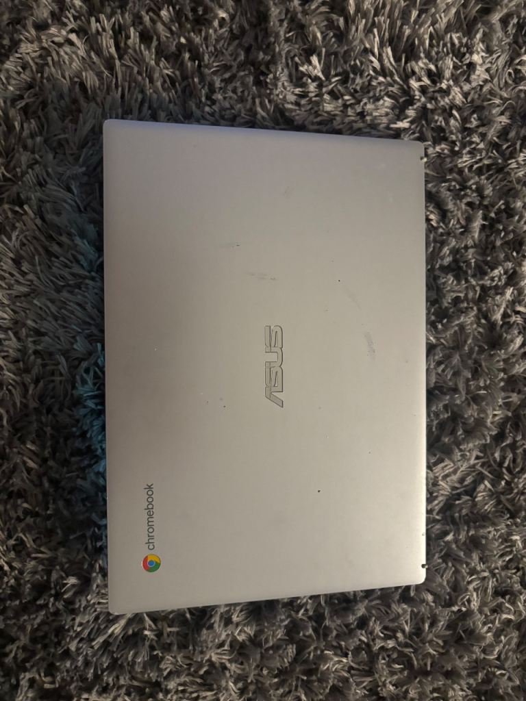 ASUS Chromebook 