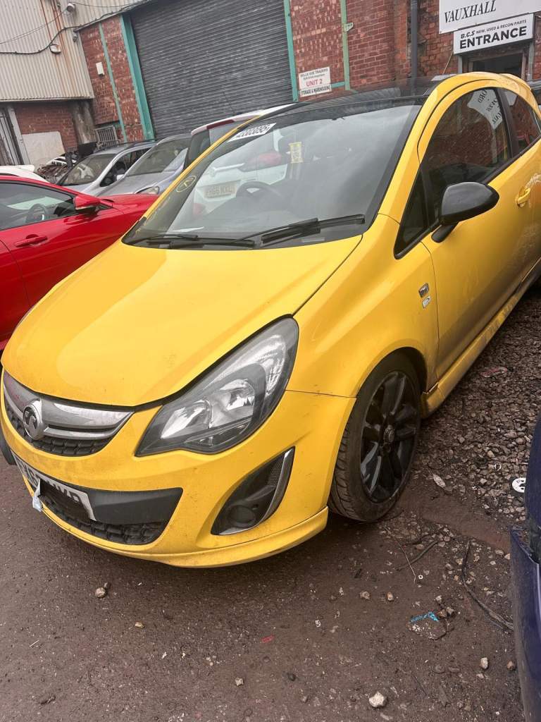 Vauxhall Corsa D. Facelift. Yellow. Front Bumper shell.  2012 - 2013.  