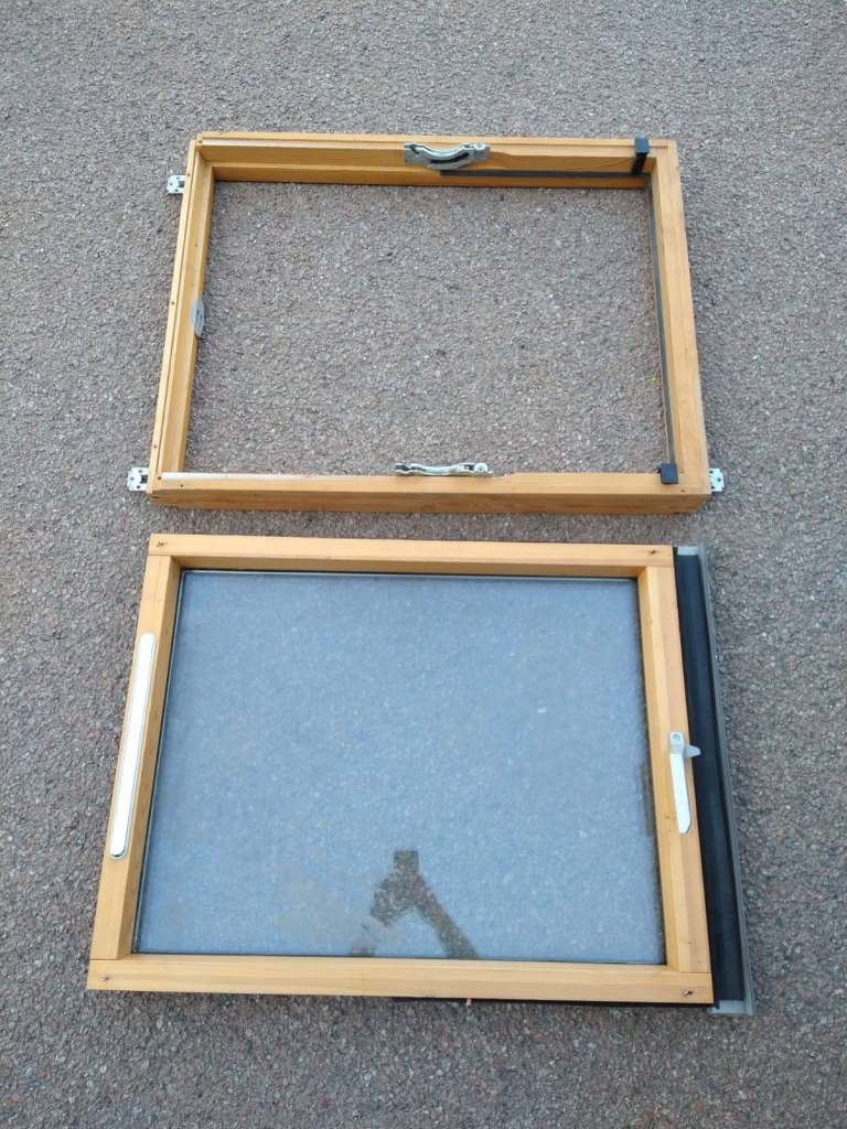 Attic/ roof window (can deliver)