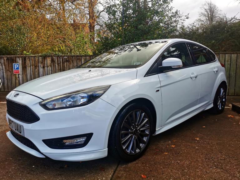 2017 Ford Focus 1.0 EcoBoost 125 ST-Line 5dr HATCHBACK Petrol Manual