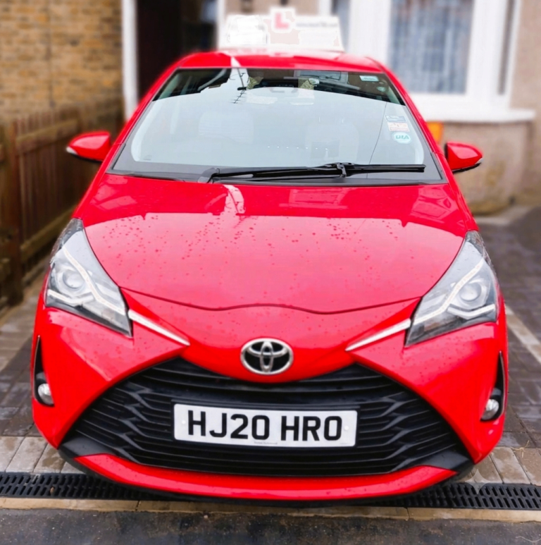 For Sale – 2020 Toyota Yaris 1.0 VVT-i Manual – Driving Instructor Car – Excellent Condition