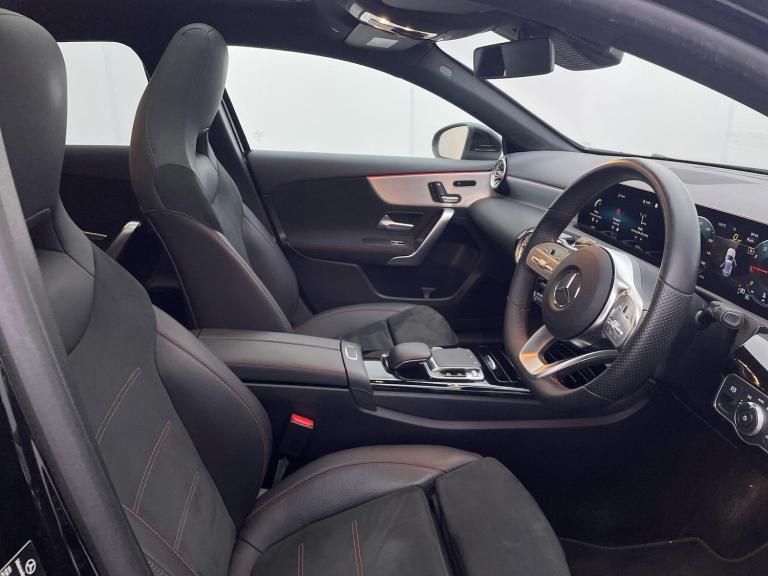 2019 Mercedes-Benz A-Class 1.3 A200 AMG Line (Premium Plus) Hatchback 5dr Petrol 7G-DCT Euro 6 (s...