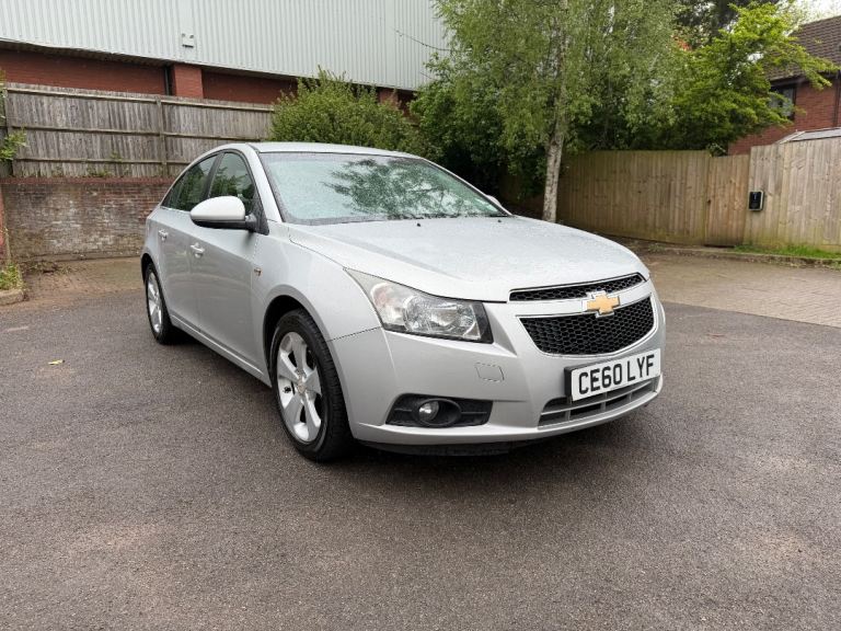 Chevrolet Cruze VCDI LT Saloon Diesel - 11 months mot - NO ADVISORIES- 125k miles 