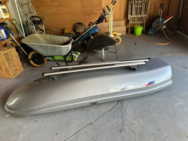 Thule roof box