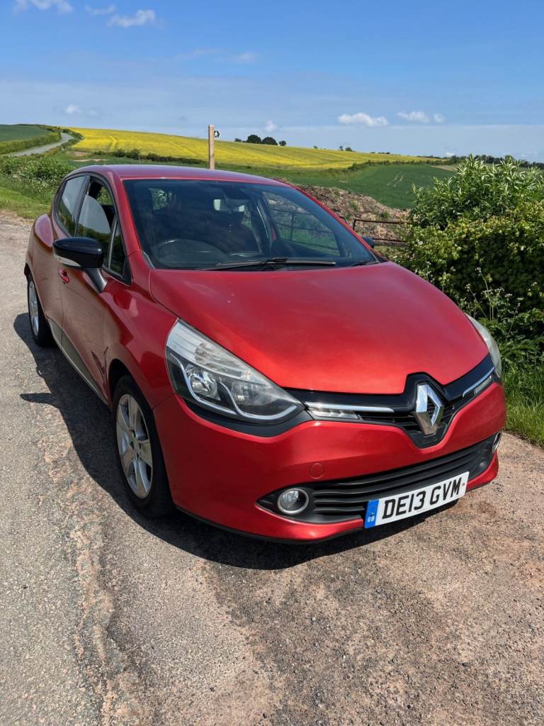 Renault Clio Dynamique MediaNav, 127k, Mot 3/27. 3 prev owners, known history incl cambelt