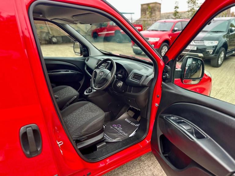 2016 Vauxhall Combo 2300 1.6 CDTI 16V H1 Van Tecshift PANEL VAN Diesel Manual