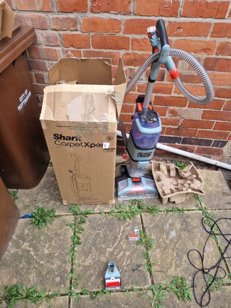  SHARK CarpetXpert EX150UK Upright Carpet Cleaner 