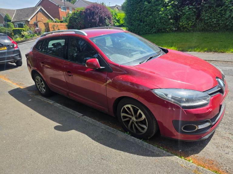 2015 renault megane estate 1.5 diesel AUTOMATIC £699