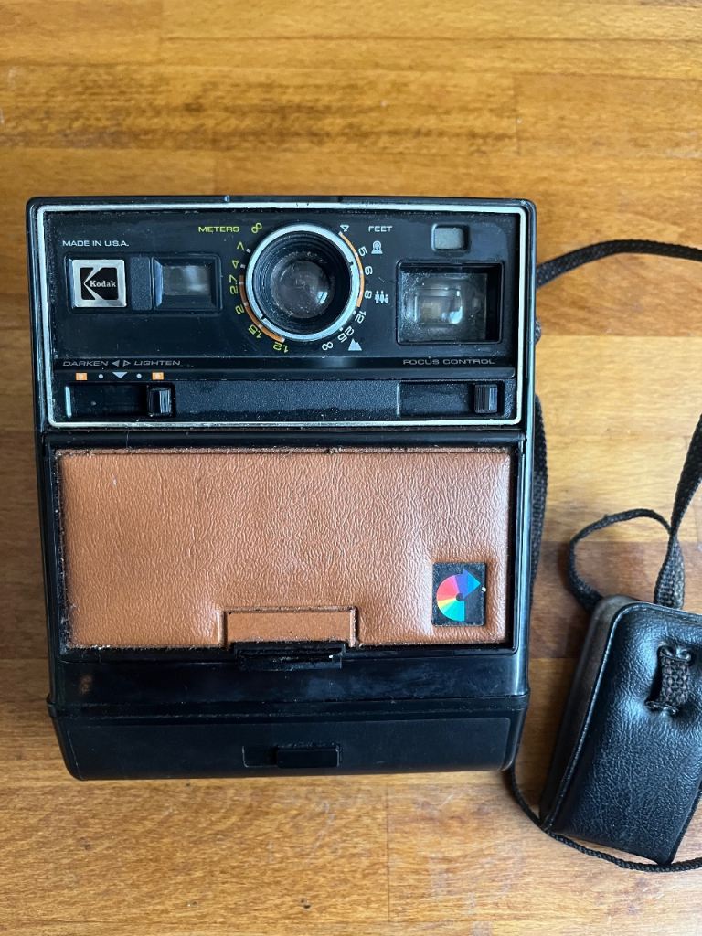Kodak EK200 Instant Camera Vintage Retro