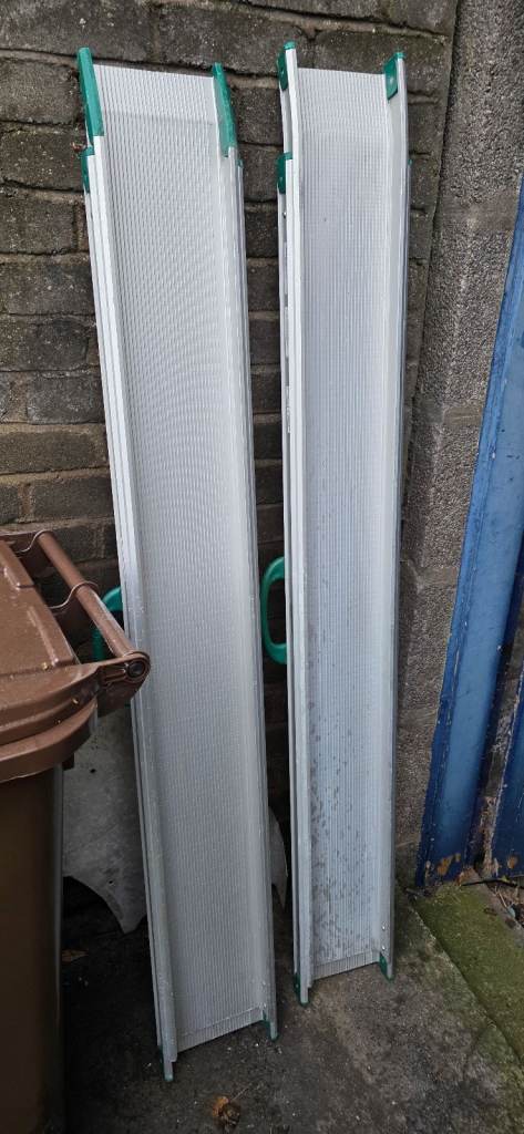 3 meter extending ramps 