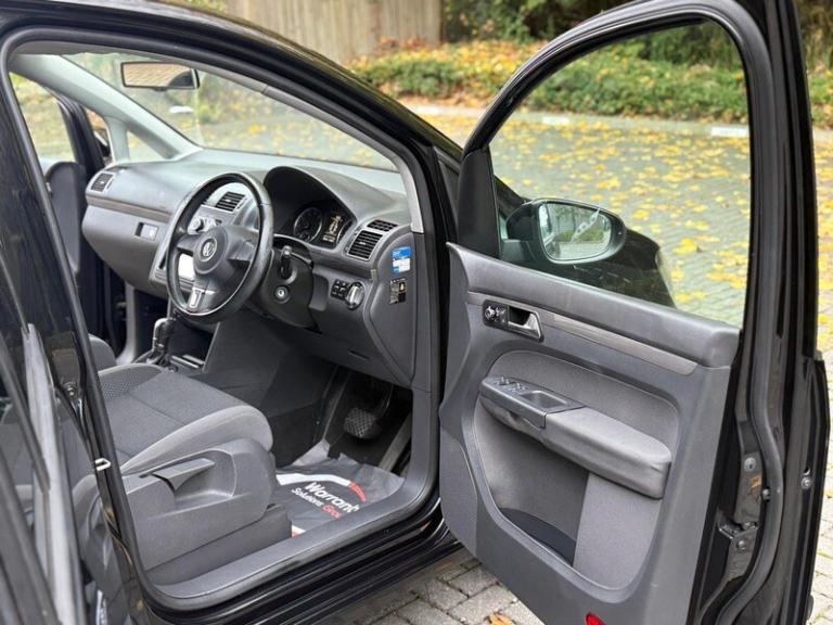 Volkswagen Touran 1.4 TSI SE DSG Euro 5 5dr