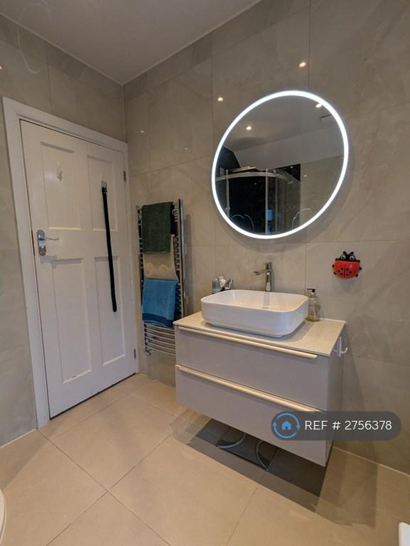 3 bedroom house in Lyncroft Avenue, Pinner, HA5 (3 bed) (#2756378)