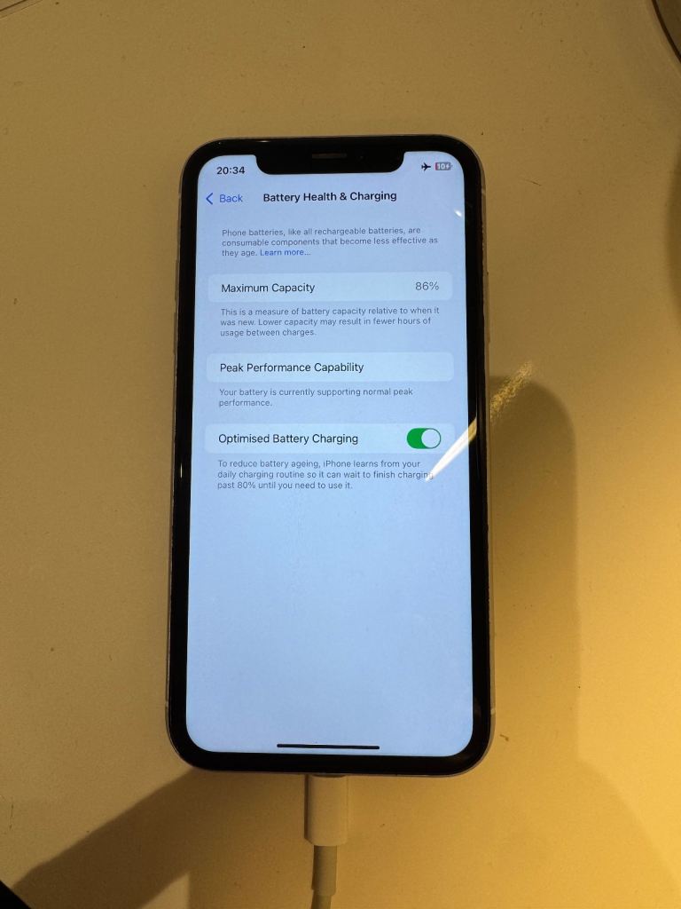 iPhone XR 64GB 