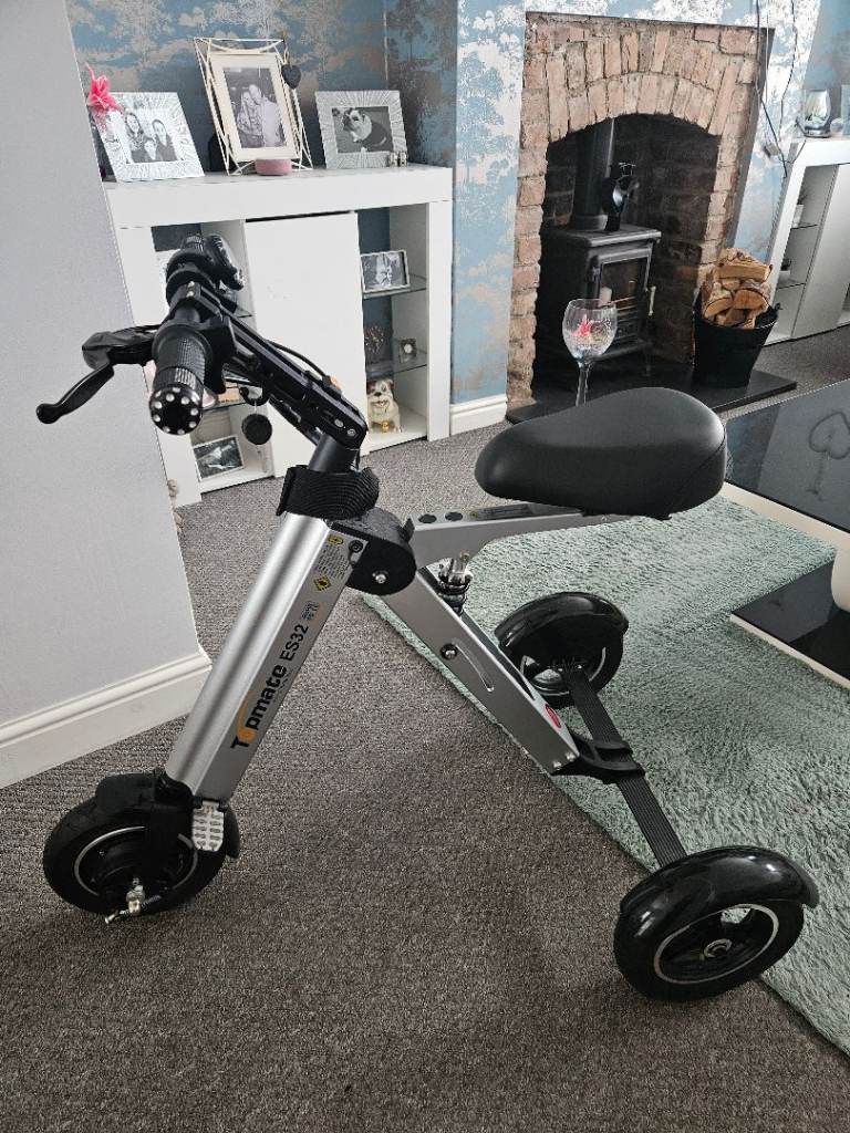 Topmate ES32 lightweight foldable Mobility Scooter - New