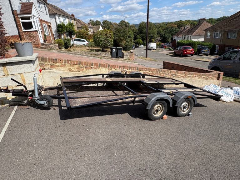 Car transporter/trailer 