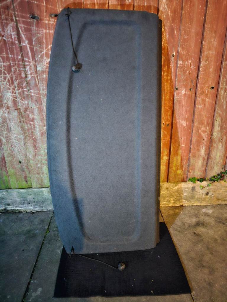 Genuine MK5/MK6 VOLKSWAGEN GOLF PARCEL SHELF 5 DOOR HATCHBACK