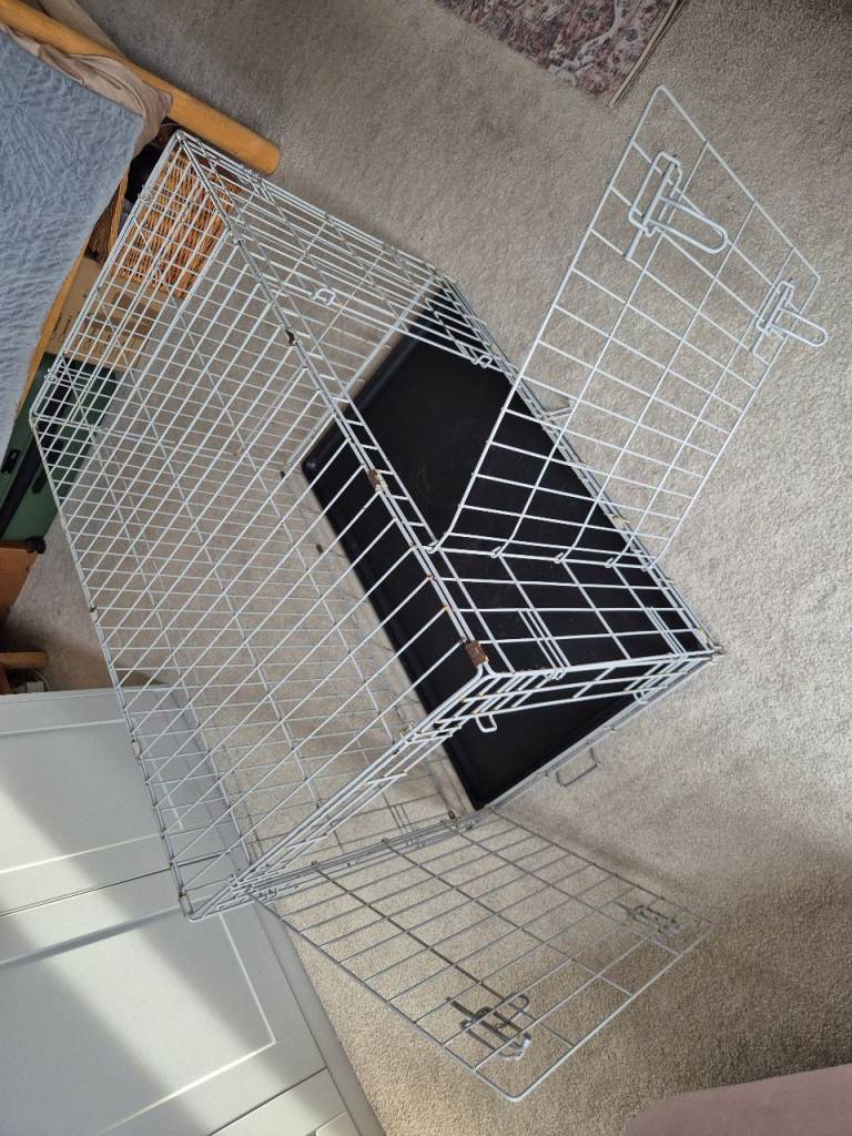 Large Dog Cage FREE TO COLLECT