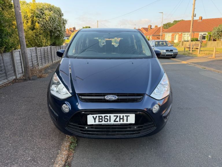 2012 Ford S-Max Zetec 2.0 TDCi.