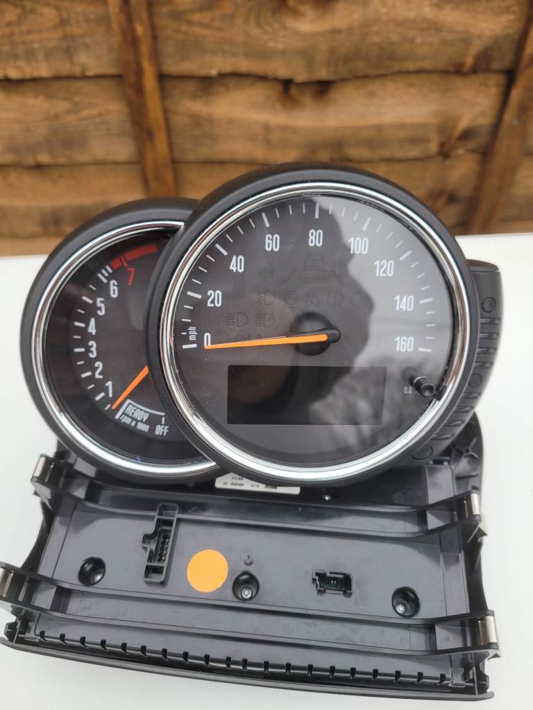 Mini cooper f55 f56 f57 speedo clocks