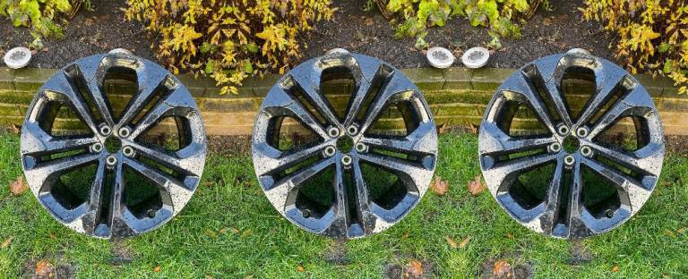 Mk831007DA jaguar f pace alloy wheel 21